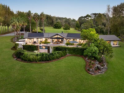 /international/nz/paremoremo-north-shore-city-380066086275/