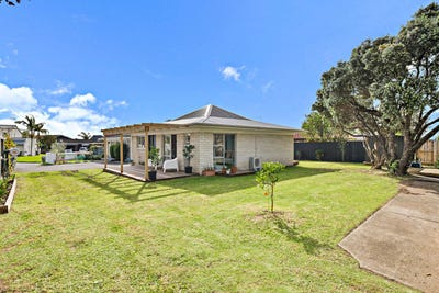 /international/nz/9b-bungalore-place-half-moon-bay-manukau-city-380066083298/