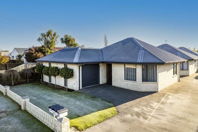 /international/nz/sawyers-arms-road-northcote-canterbury-380066120511/