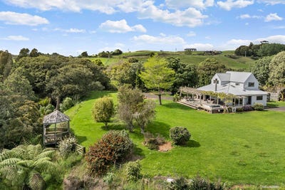 /international/nz/waiuku-franklin-380066077371/