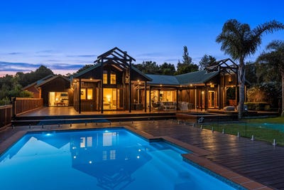 /international/nz/96-pebble-brook-road-wainui-gisborne-380066105190/