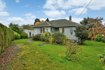 /international/nz/somerset-crescent-tapanui-clutha-380066102725/