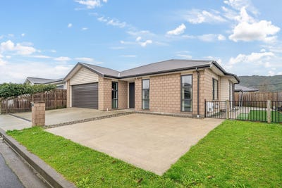 /international/nz/10-poulson-grove-trentham-upper-hutt-city-380066167929/