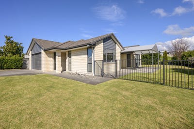 /international/nz/8-vantage-place-omokoroa-western-bay-of-plenty-380066184522/