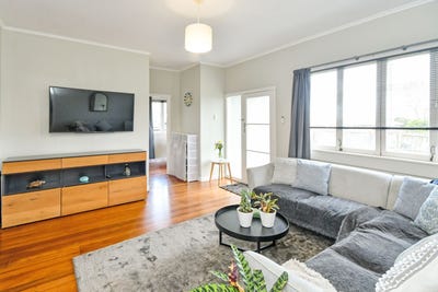 /international/nz/31-thomas-road-mangere-manukau-city-380066162386/