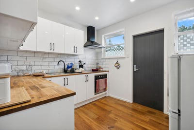 /international/nz/trentham-upper-hutt-city-380066101357/
