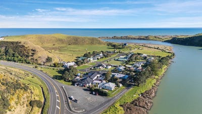 /international/nz/4-gribben-street-awakino-waitomo-380066128500/
