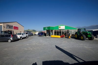 /international/nz/85-beach-road-kaikoura-marlborough-380066148934/