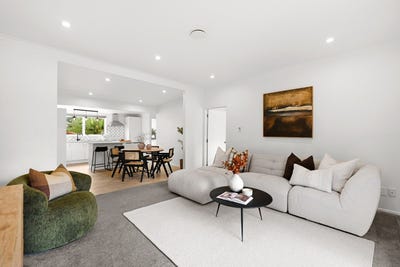 /international/nz/hillcrest-hamilton-city-380066110602/