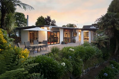 /international/nz/hooker-avenue-chedworth-waikato-380066088960/