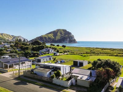 /international/nz/102-newcastle-street-mahia-wairoa-380066120223/