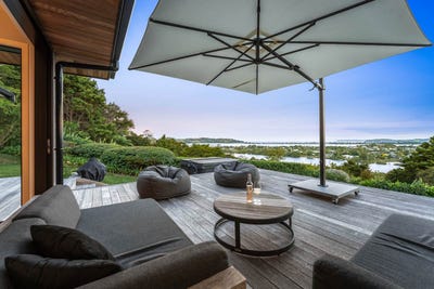 /international/nz/99-upper-whangateau-road-matakana-rodney-380066084305/