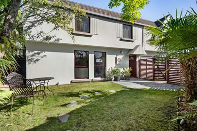/international/nz/16-derby-street-christchurch-central-canterbury-380066108345/