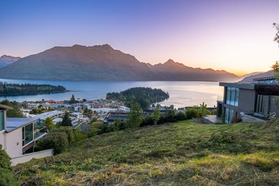 /international/nz/50-belfast-terrace-queenstown-hill-queenstown-380066078870/