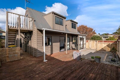 /international/nz/92-heta-road-highlands-park-new-plymouth-380066178362/