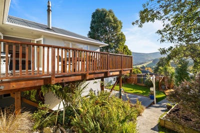 /international/nz/299-pine-hill-road-pine-hill-otago-380066106068/