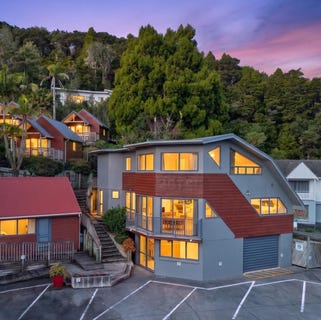 /international/nz/paihia-far-north-380066169083/