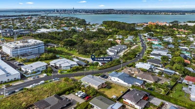 /international/nz/3-huka-road-birkenhead-north-shore-city-380066116001/
