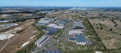 /international/nz/te-rapa-hamilton-city-380066147551/