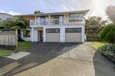 /international/nz/12-cannon-street-westown-new-plymouth-380066116021/