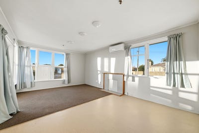 /international/nz/9-sheehan-avenue-papakura-auckland-380066179181/