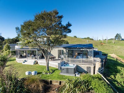 /international/nz/1001-hunua-road-hunua-franklin-380066080047/