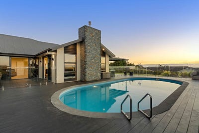 /international/nz/11-bernora-crescent-bombay-franklin-380066080569/