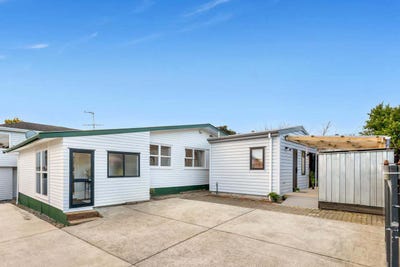 /international/nz/4-pauline-place-bucklands-beach-manukau-city-380066174471/