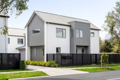 /international/nz/queenwood-hamilton-city-380066111066/