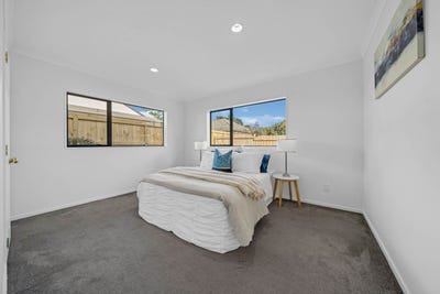 /international/nz/2-12-solana-court-botany-downs-manukau-city-380066184856/