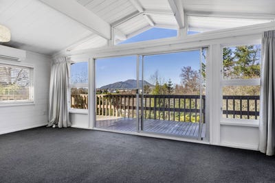 /international/nz/6-short-street-nukuhau-taupo-380066185012/