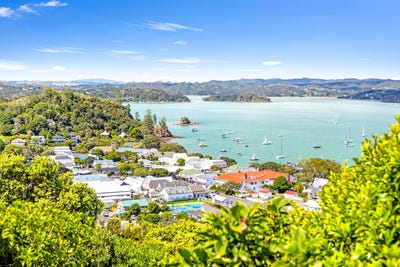 /international/nz/7-prospect-street-russell-far-north-380066110746/
