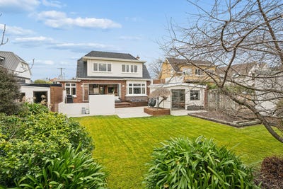 /international/nz/17-wilson-avenue-saint-clair-dunedin-city-380066182835/