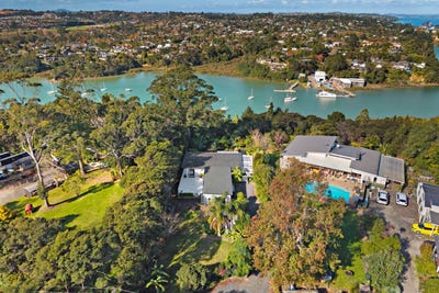 /international/nz/42-ngarahana-avenue-paremoremo-north-shore-city-380066080854/
