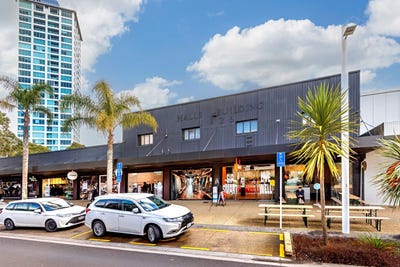 /international/nz/4-hurstmere-road-takapuna-north-shore-city-380066148550/