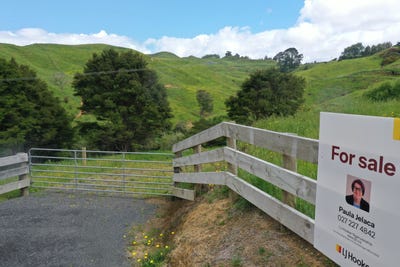 /international/nz/995-waingaro-road-ngaruawahia-waikato-380066124881/