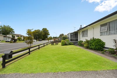 /international/nz/4-totara-drive-saint-andrews-hamilton-city-380066123157/