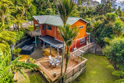 /international/nz/212-shaw-road-oratia-waitakere-city-380066177379/