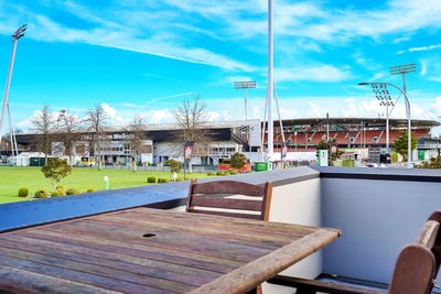 /international/nz/whitiora-hamilton-city-380066177353/