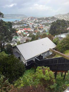 /international/nz/93-rakau-road-hataitai-wellington-city-380066183309/