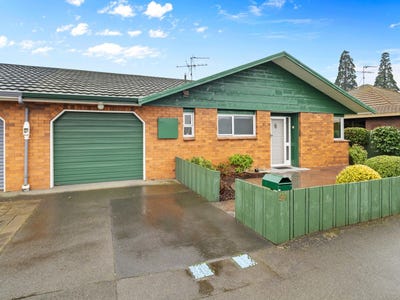 /international/nz/91-park-street-ashburton-canterbury-380066099258/
