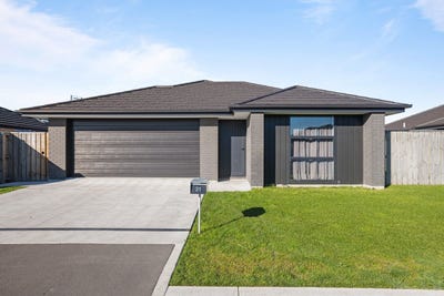 /international/nz/31-nethercote-way-rolleston-selwyn-380066174322/