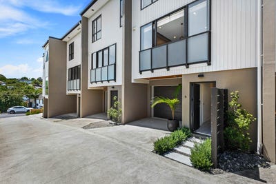 /international/nz/mairangi-bay-auckland-380066077095/