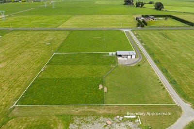 /international/nz/1365-rongotea-road-kairanga-manawatu-whanganui-380066078207/
