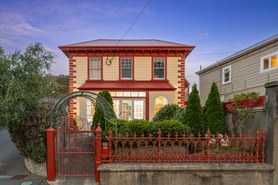 /international/nz/30-roxburgh-street-mount-victoria-wellington-city-380066097158/