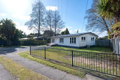 /international/nz/15-kokiri-street-ngongotaha-rotorua-380066169618/