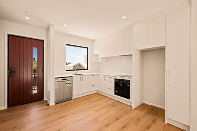 /international/nz/herenga-way-mount-roskill-auckland-380066083558/