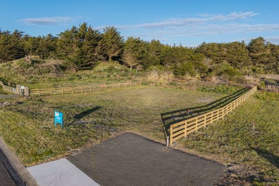/international/nz/184-park-avenue-waitarere-beach-horowhenua-380066125002/