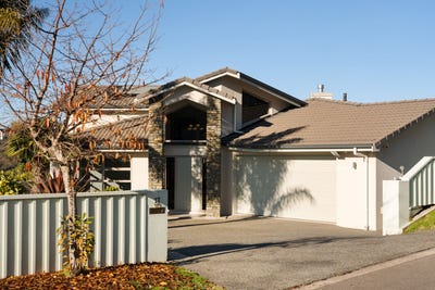 /international/nz/17-sutton-way-bethlehem-tauranga-380066119412/