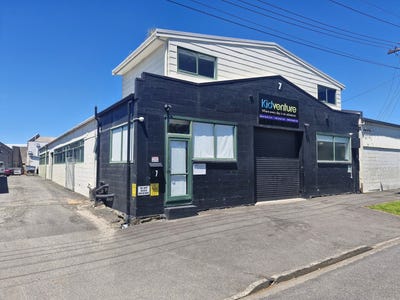 /international/nz/frankton-hamilton-city-380066147956/